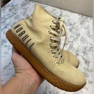 NOBULL Just the Horns Cream and Tan Athletic Sneakers unisex Size M 5 W 6.5